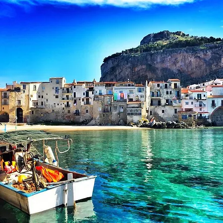 Casa Jelena Apartment Cefalu